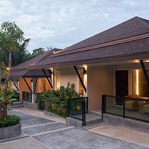Villa à 2 Chambres à Coucher